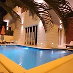 Villasanta De Luxe With Pool Appartamento