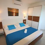 Appartamento Villasanta De Luxe With Pool