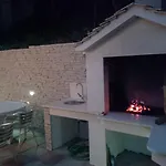Appartamento Villasanta De Luxe With Pool