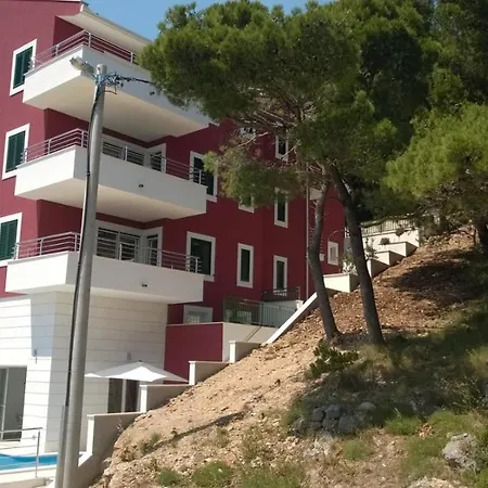 Apartmán Villasanta De Luxe With Pool Marusici (Split-Dalmatia)