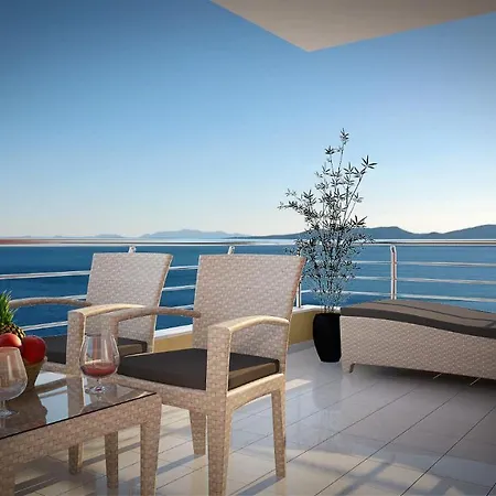 Apartmán Villasanta De Luxe With Pool *