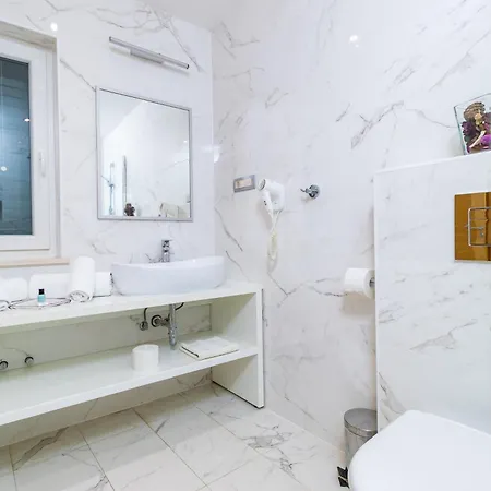 Apartmán Villasanta De Luxe With Pool *