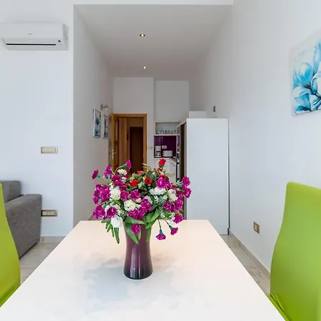 Villasanta De Luxe With Pool * Marusici (Split-Dalmatia)