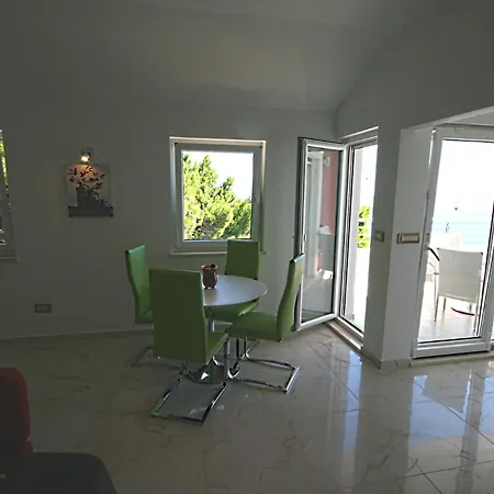 Villasanta De Luxe With Pool
