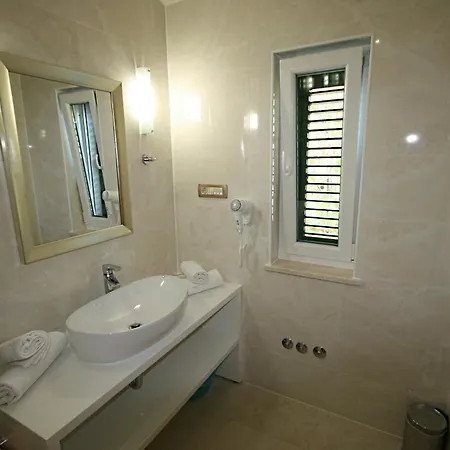 Apartmán Villasanta De Luxe With Pool