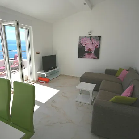 Apartmán Villasanta De Luxe With Pool *