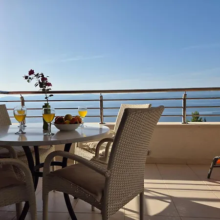 Villasanta De Luxe With Pool * Marusici (Split-Dalmatia)