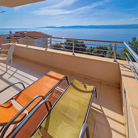 Villasanta De Luxe With Pool Apartment